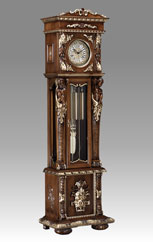 Grandfather Clock 515 walnut with gold and decoration